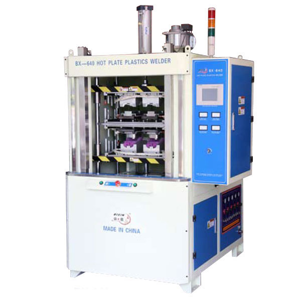 Hot-plate type plastic welding machine